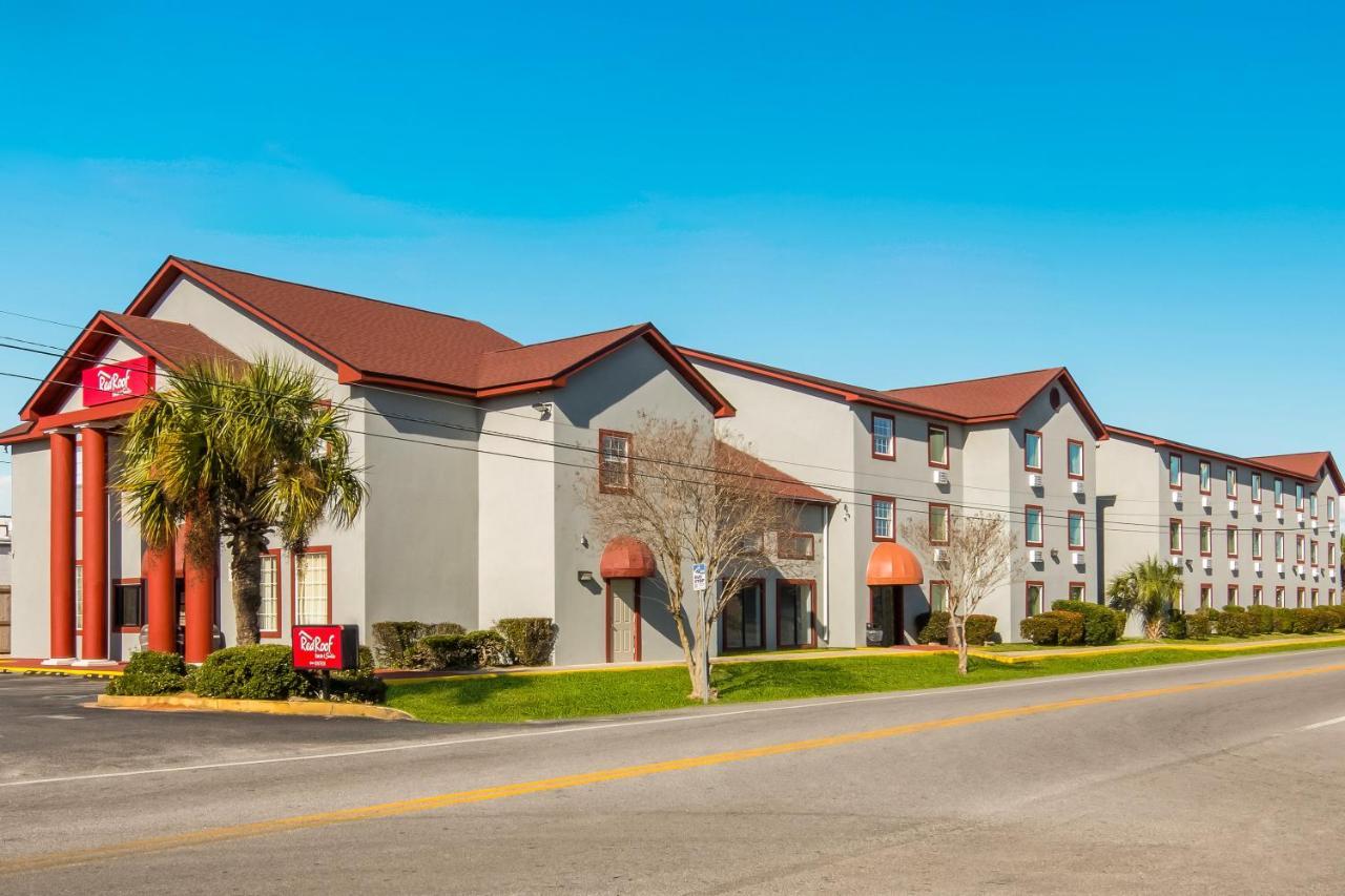 Red Roof Inn & Suites Pensacola-Nas Corry Beach Haven Extérieur photo