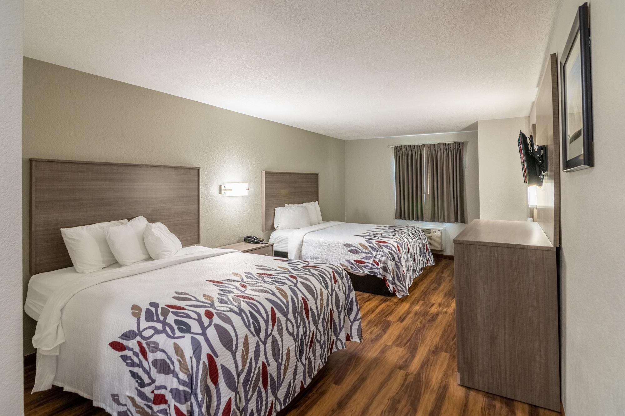 Red Roof Inn & Suites Pensacola-Nas Corry Beach Haven Extérieur photo